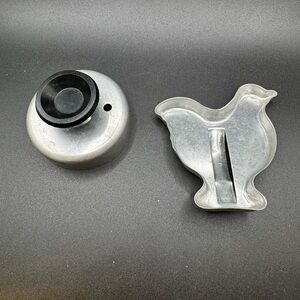 Set of 2 Vintage Small Aluminum Circle and Chicken Cookie Cutters Metal Molds